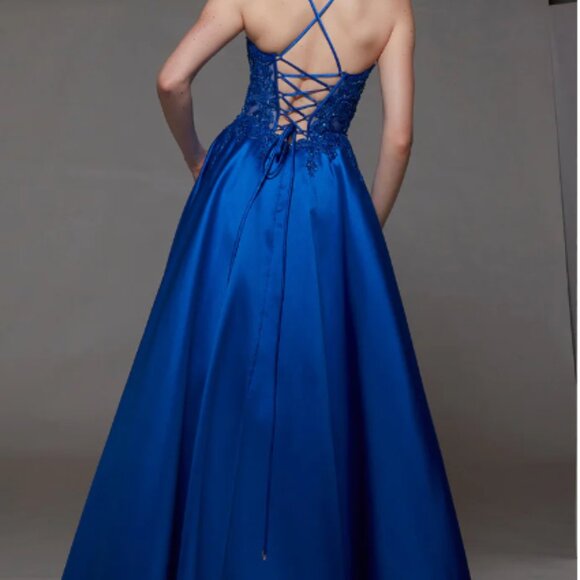 THE SECRET DRESS BY ALYCE 1798 - Picture 2 of 2